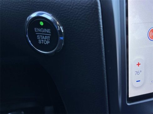 Used 2023 Ford Edge SEL image 36