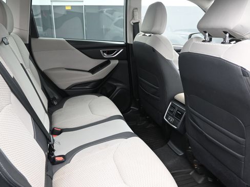 Used 2021 Subaru Forester Premium AWD/4WD image 25