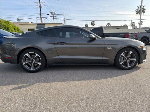 Used 2015 Ford Mustang GT image 8
