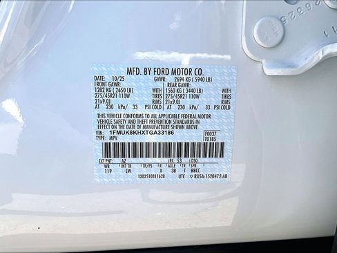 New 2026 Ford Explorer ST-Line w/ ST-Line Street Pack image 9