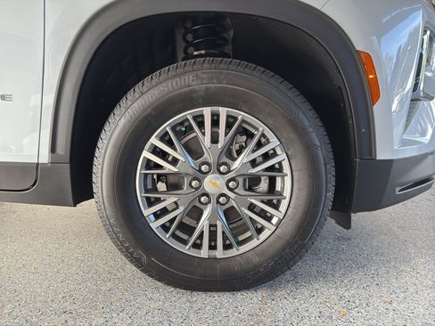 New 2026 Chevrolet Traverse LT image 34