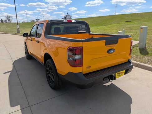 New 2026 Ford Maverick XLT w/ XLT Luxury Package AWD/4WD image 9