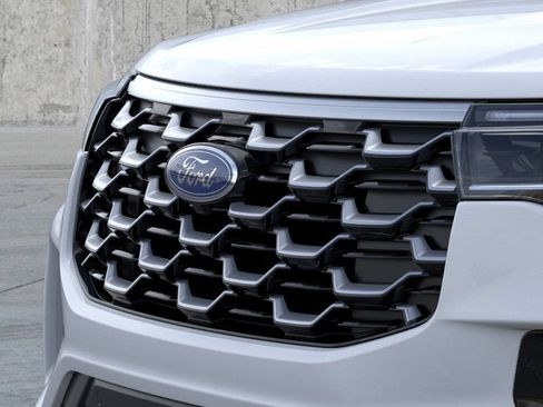 New 2026 Ford Explorer Platinum AWD/4WD image 17