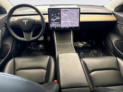 Used 2020 Tesla Model 3 Long Range image 13