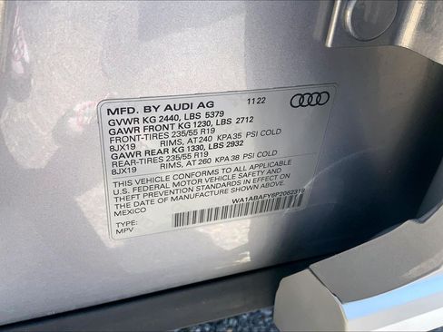 Used 2023 Audi Q5 2.0T Premium w/ Convenience Package AWD/4WD image 37