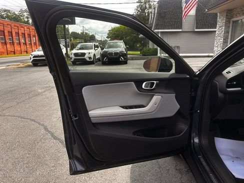 Used 2024 Polestar Polestar 2 AWD/4WD image 8