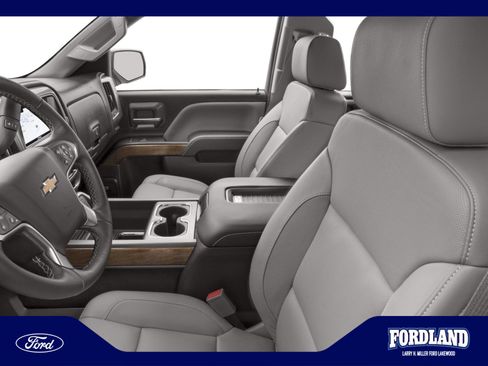 Used 2018 Chevrolet Silverado 1500 LTZ AWD/4WD image 6