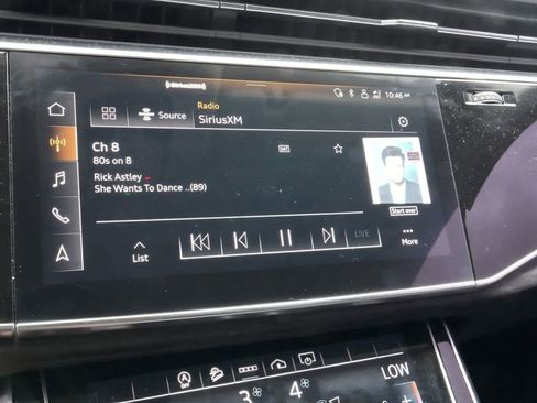 Used 2023 Audi Q8 Premium Plus image 26