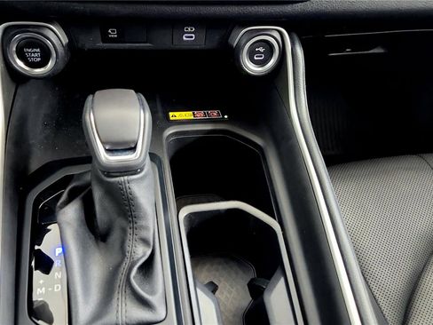 Used 2025 Toyota Grand Highlander AWD image 30