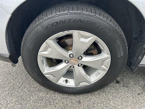 Used 2014 Subaru Forester 2.5i Touring AWD/4WD image 7
