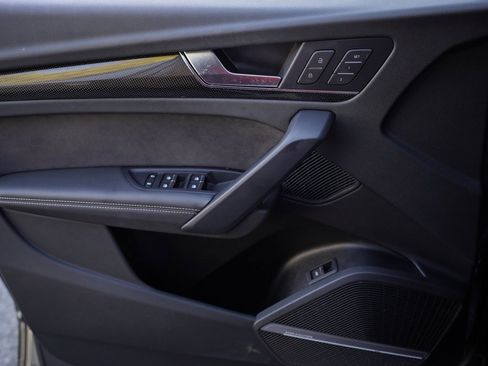 Used 2023 Audi SQ5 Premium Plus w/ Premium Plus Package image 31