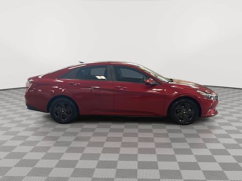 Certified 2023 Hyundai Elantra SEL FWD image 4
