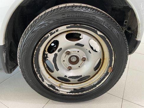 Used 2013 smart fortwo passion image 11