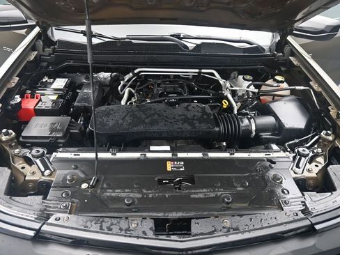 Used 2023 Chevrolet Colorado Trail Boss image 14