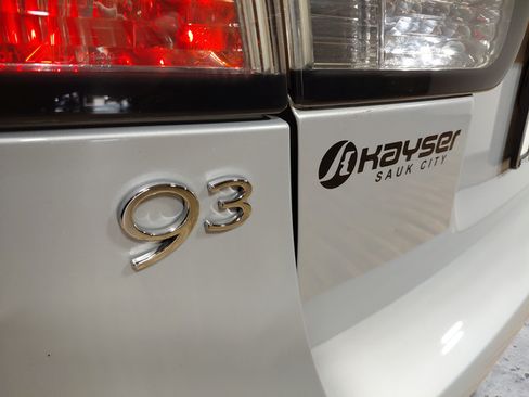 Used 2010 Saab 9-3 2.0T FWD image 12