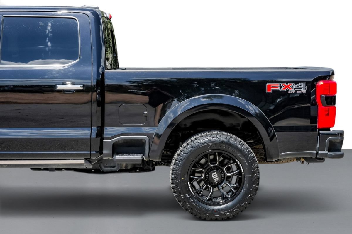 Used 2024 Ford F350 Platinum AWD/4WD image 12