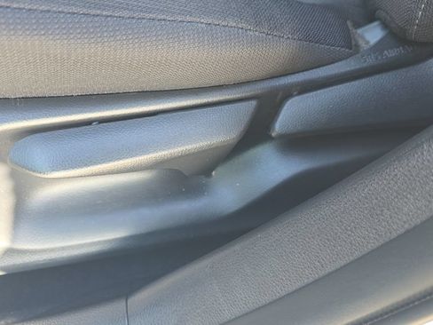 Used 2025 Toyota Corolla LE FWD image 16