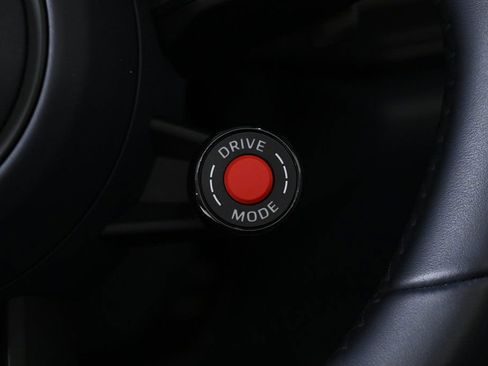 Certified 2025 Porsche 911 Carrera GTS image 22