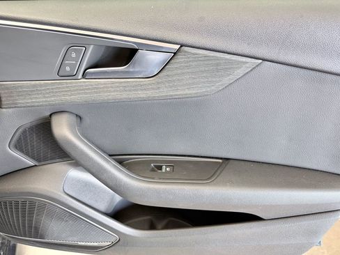 Used 2017 Audi A4 2.0T Premium w/ Prestige Package image 18