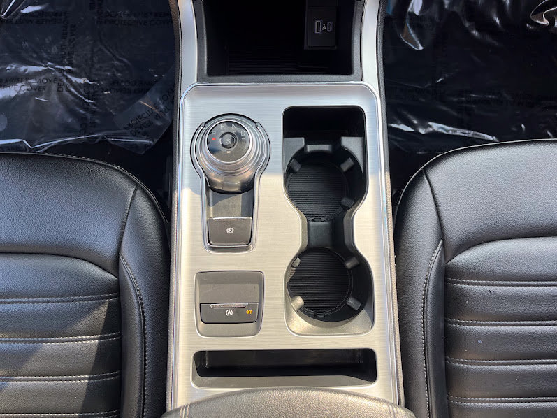 Used 2022 Ford Edge SEL AWD/4WD image 19