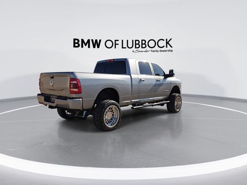 Used 2023 RAM 2500 Laramie AWD/4WD image 9