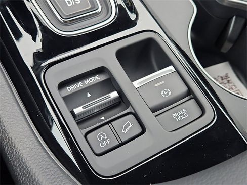 New 2025 Honda Pilot EX-L image 9