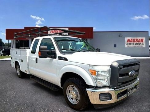 Used 2016 Ford F250 XL w/ Power Equipment Group RWD image 7