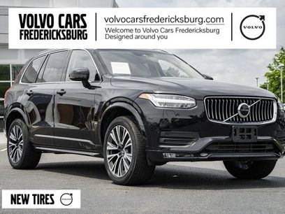 Used 2022 Volvo XC90 T5 Momentum w/ Climate Package
