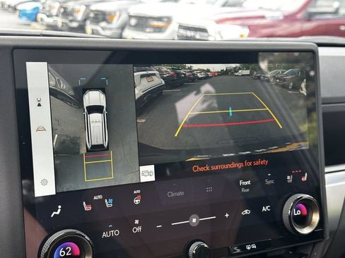 Used 2024 Lexus GX 550 w/ Accessory Package (Z1) AWD/4WD image 22