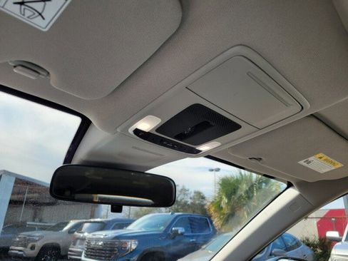 Used 2025 Honda CR-V EX image 22