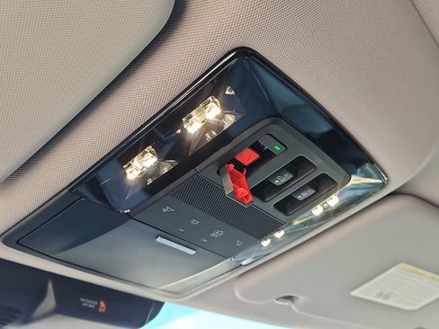 New 2026 Mitsubishi Outlander SEL FWD image 29