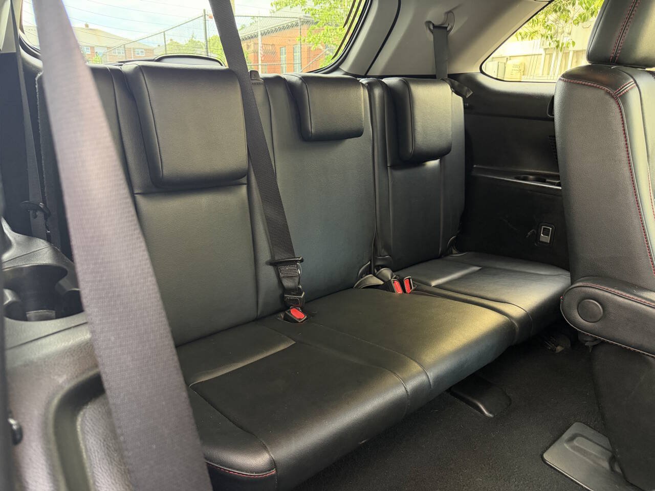Used 2019 Toyota Highlander SE AWD/4WD image 20