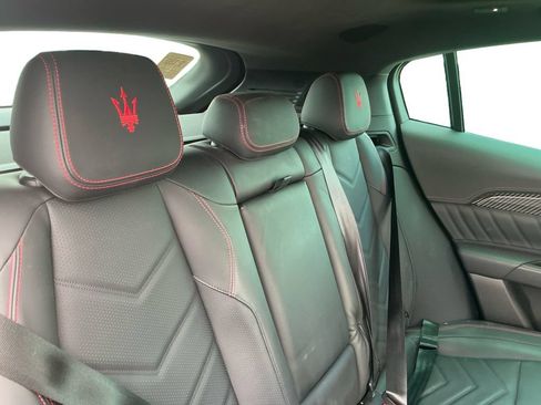 Used 2023 Maserati Grecale Modena AWD/4WD image 21