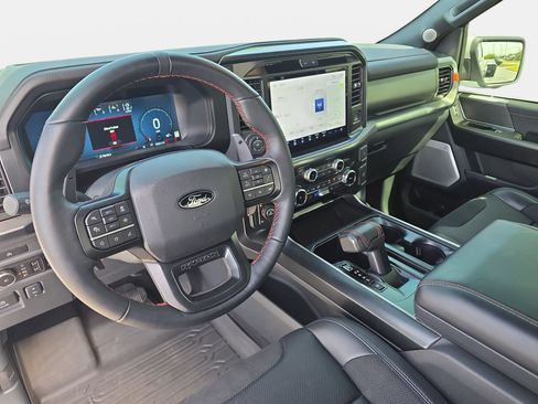 Used 2025 Ford F150 Raptor AWD/4WD image 15