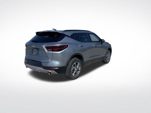 Used 2023 Chevrolet Blazer LT w/ Convenience Package FWD image 5