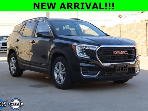 Used 2024 GMC Terrain SLE w/ Driver Convenience Package FWD image 1
