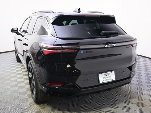 Used 2024 Chevrolet Equinox EV RS image 4