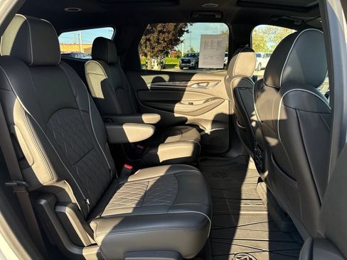 Certified 2024 Buick Enclave Avenir AWD/4WD image 42