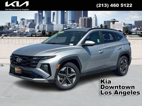Used 2025 Hyundai Tucson SEL FWD image 1