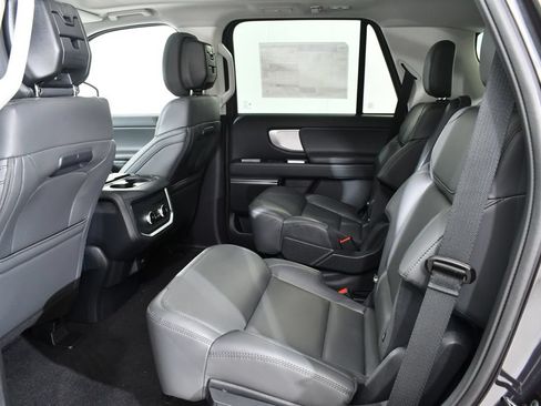 New 2027 Ford Expedition Active AWD/4WD image 16