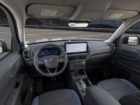 New 2025 Ford Bronco Sport Outer Banks w/ Outer Banks Tech Package+ AWD/4WD image 9