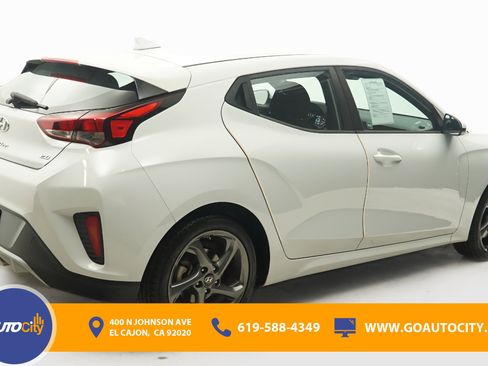 Used 2019 Hyundai Veloster 2.0 image 6