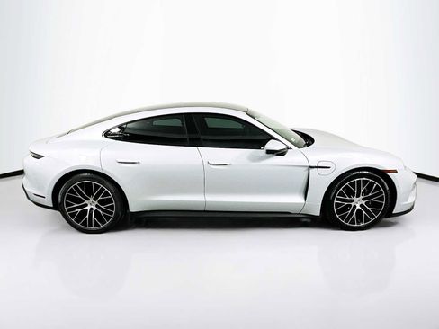 Certified 2025 Porsche Taycan image 8