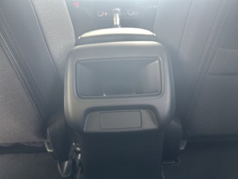 Certified 2026 Honda HR-V LX image 27