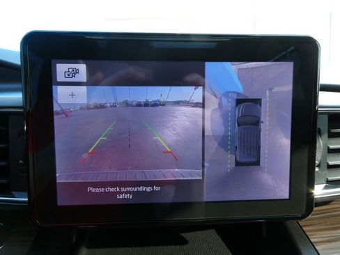 Used 2020 Ford Explorer Limited image 35