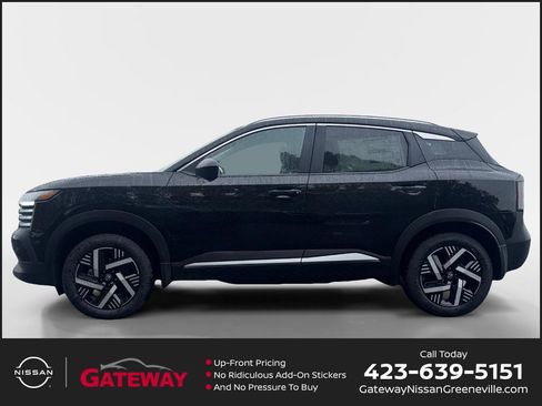 New 2026 Nissan Kicks SV image 1