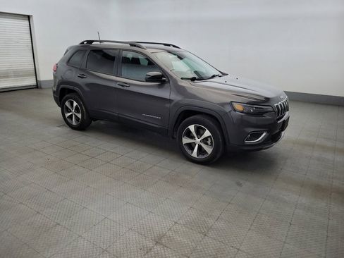 Used 2022 Jeep Cherokee Limited AWD/4WD image 11