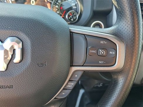 Used 2024 RAM 2500 Tradesman w/ Chrome Appearance Group image 21