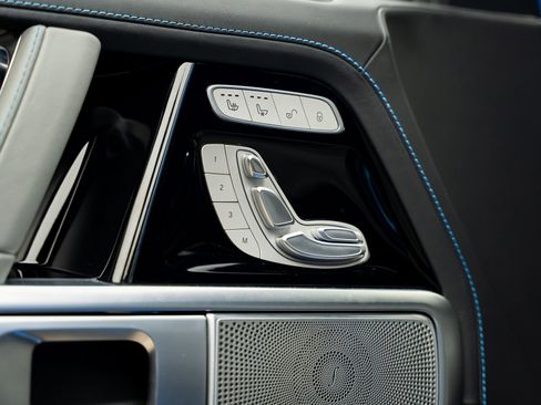 Used 2025 Mercedes-Benz G 580 w/ EQ Technology image 65