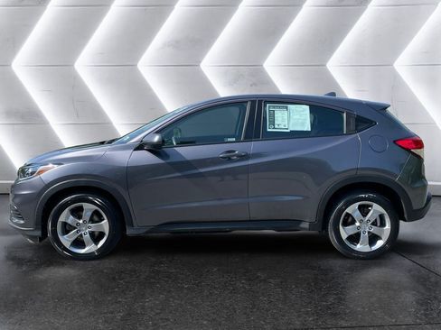 Used 2021 Honda HR-V LX image 3